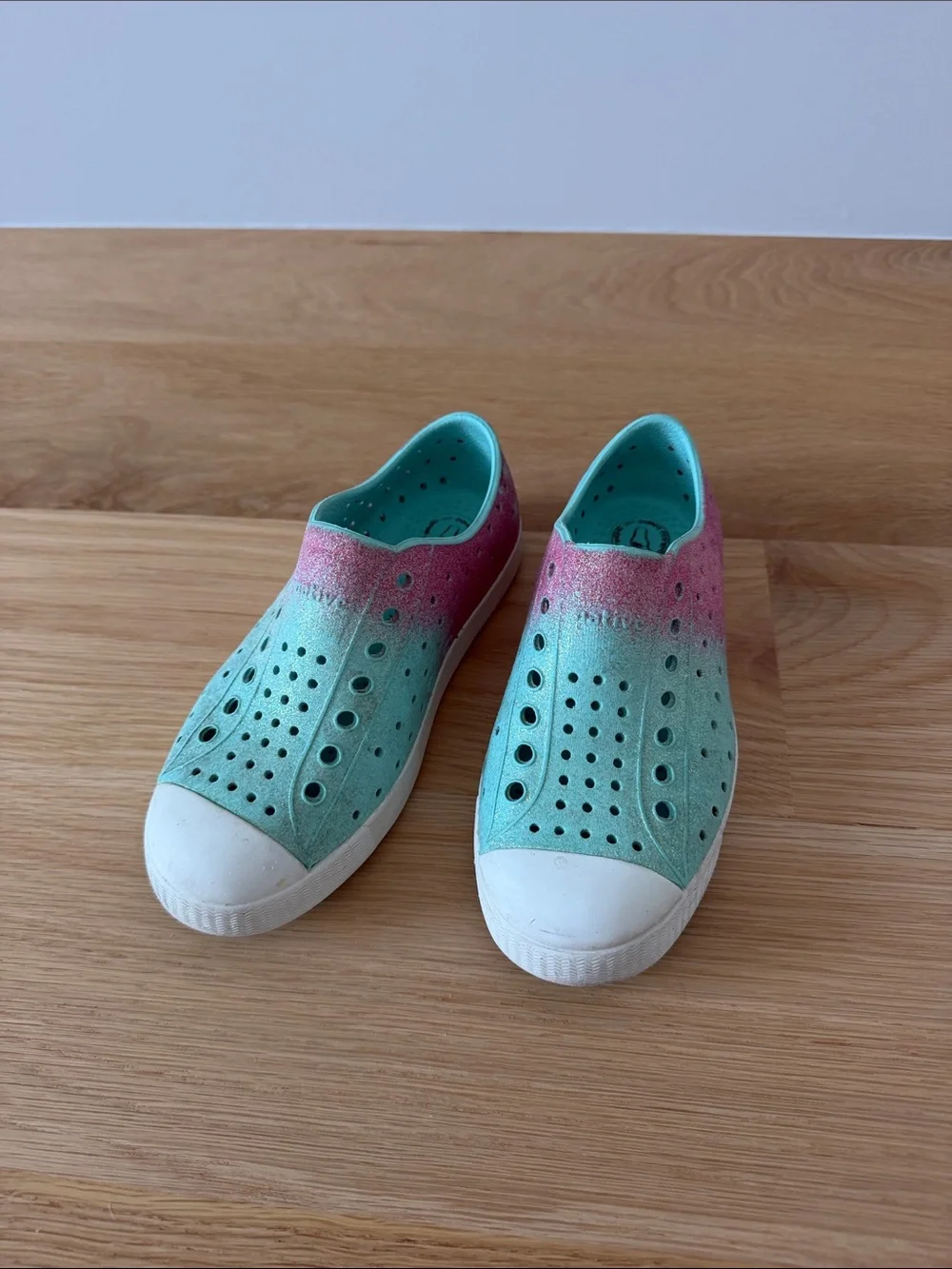 Native Kids Water Shoes in Aqua and Pink